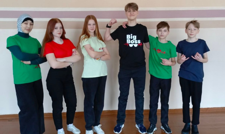2 марта в стенах МКОУ "Вихоревская СОШ #1" прошел полуфинал игр КВН Братского района..
